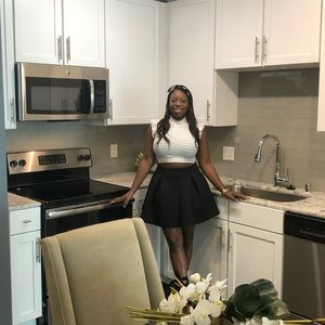 Meet your Posher, Shadé